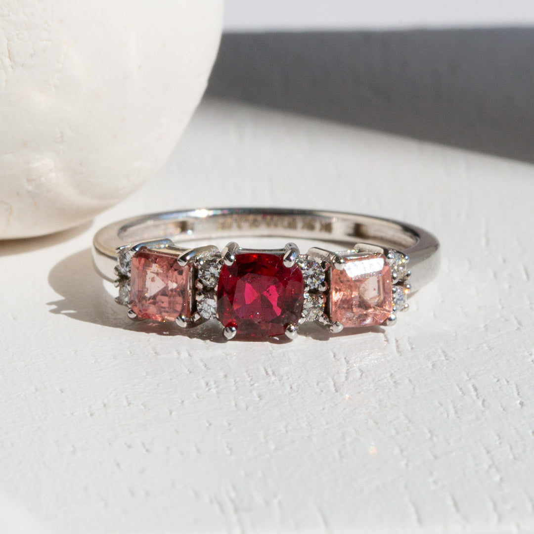 9ct White Gold Ladies Semi-Precious and Diamond Ring The_Diamond_box_South_Africa