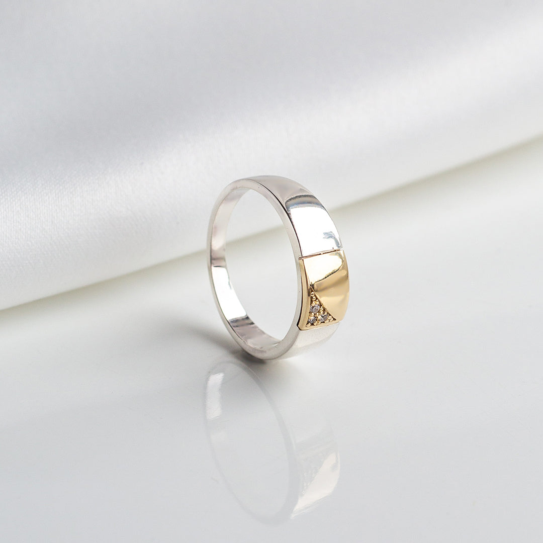 9ct Yellow Gold and Silver Gents Ring