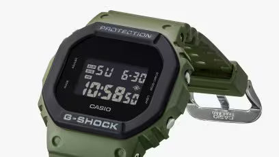 Casio G-Shock Mens 200m Standard - DW-5610UU-3DR Watch