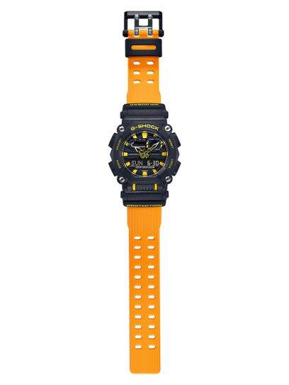 CASIO G- SHOCK BLACK AND YELLOW - GA-900A-1A9
