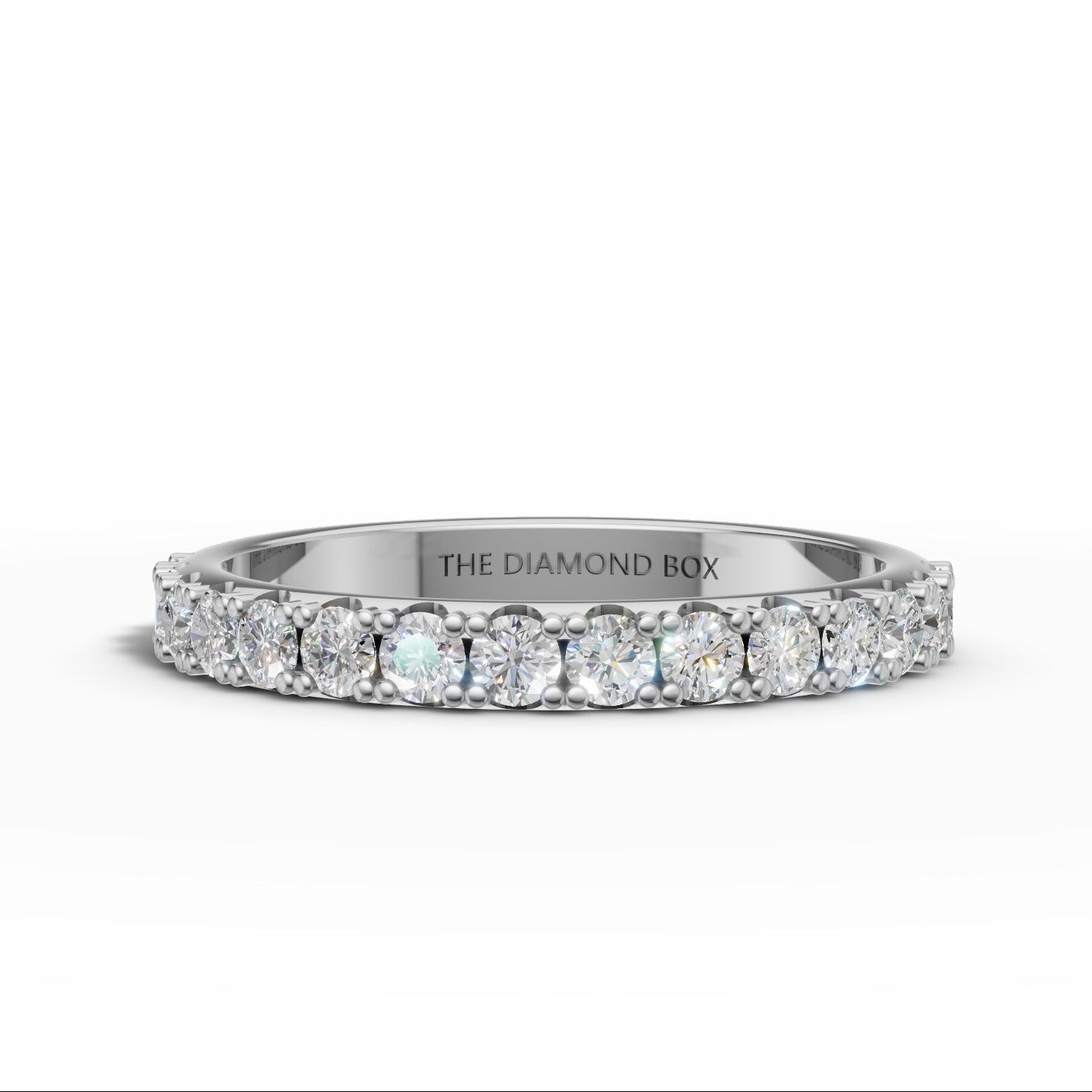 9ct White Gold Ladies Moissanite Wedding Band Band | 0,45ct