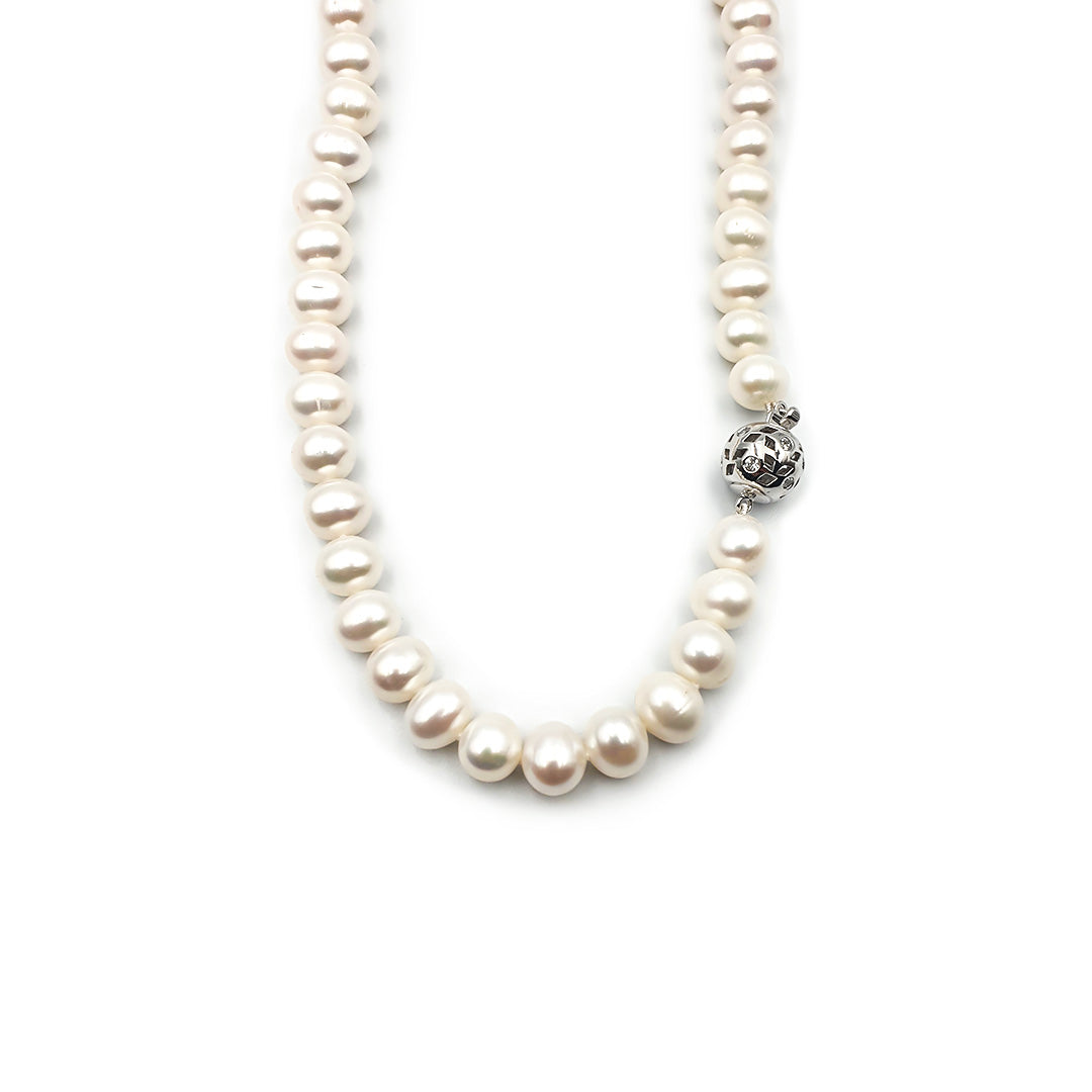 Sterling Silver Ladies Pearl Neckpiece with Clasp