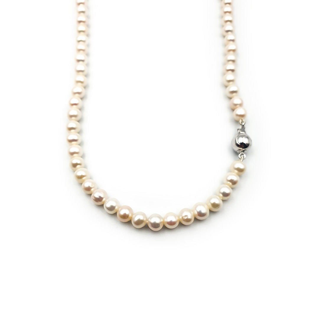 Sterling Silver Ladies Pearl Neckpiece with Clasp The_Diamond_box_South_Africa